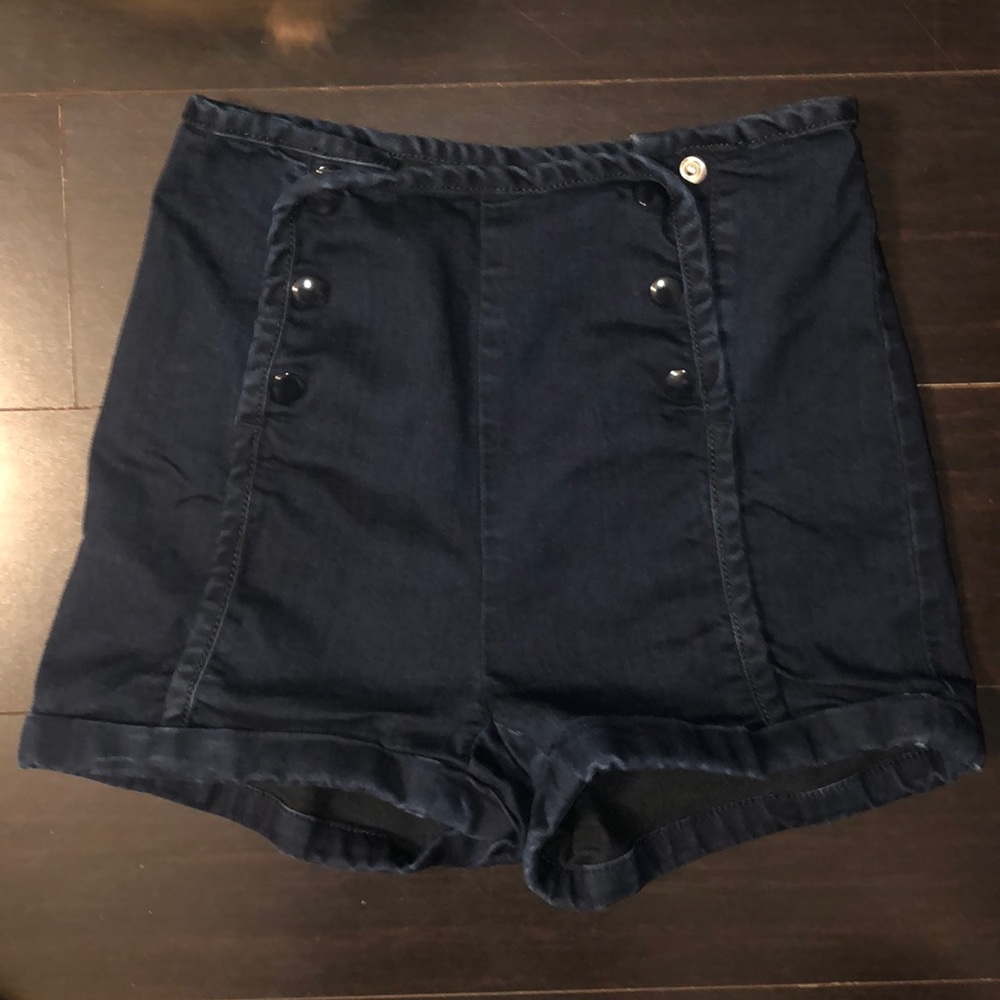 Navy shorts